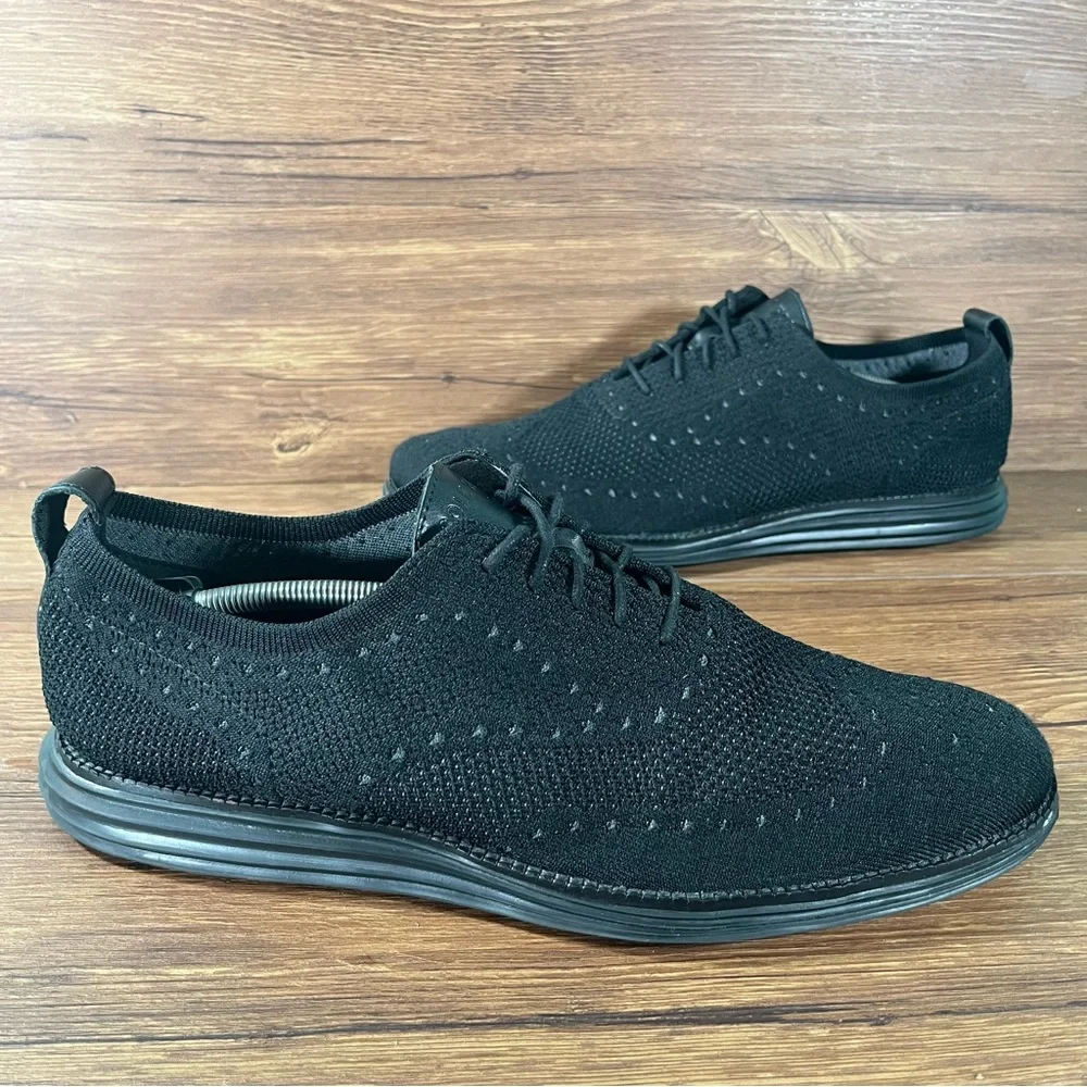 Cole Haan ships within